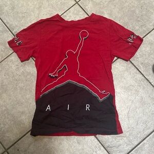 Black red and white air Jordan t shirt youth large words air on the bottom